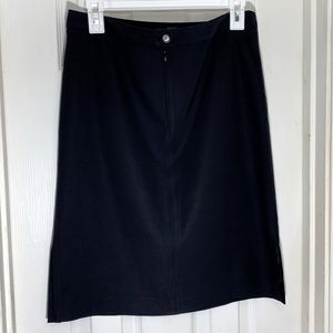 BCBG MAXAZRIA Black Straight Pencil Skirt. Has 6” splits on both sides.